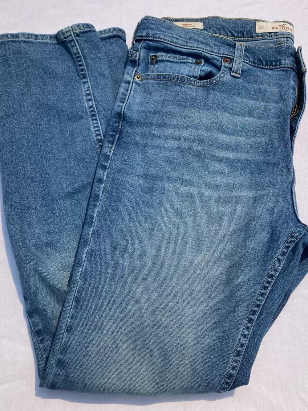 Hollister Skinny Fit Epic Flex Mens 34”x 32”Stonewashed Jeans
